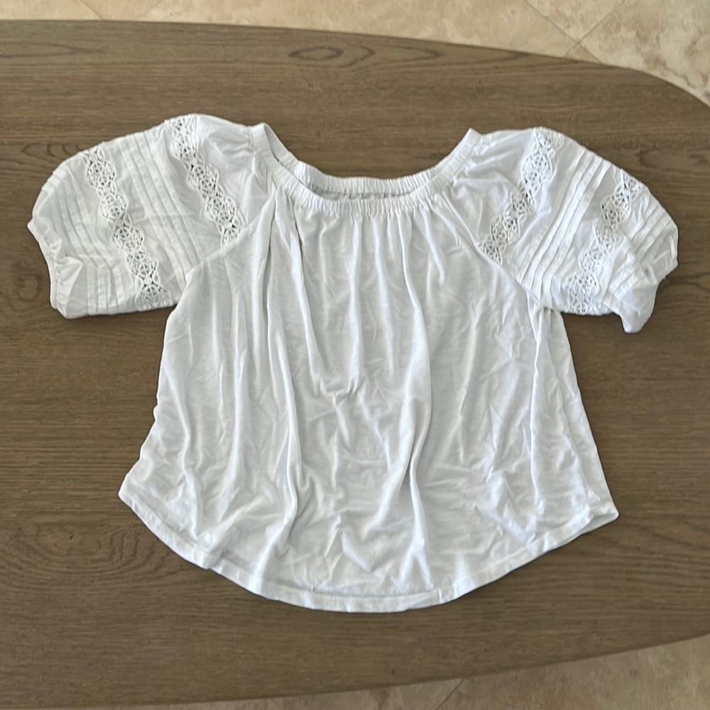 Loft white puff sleeve top